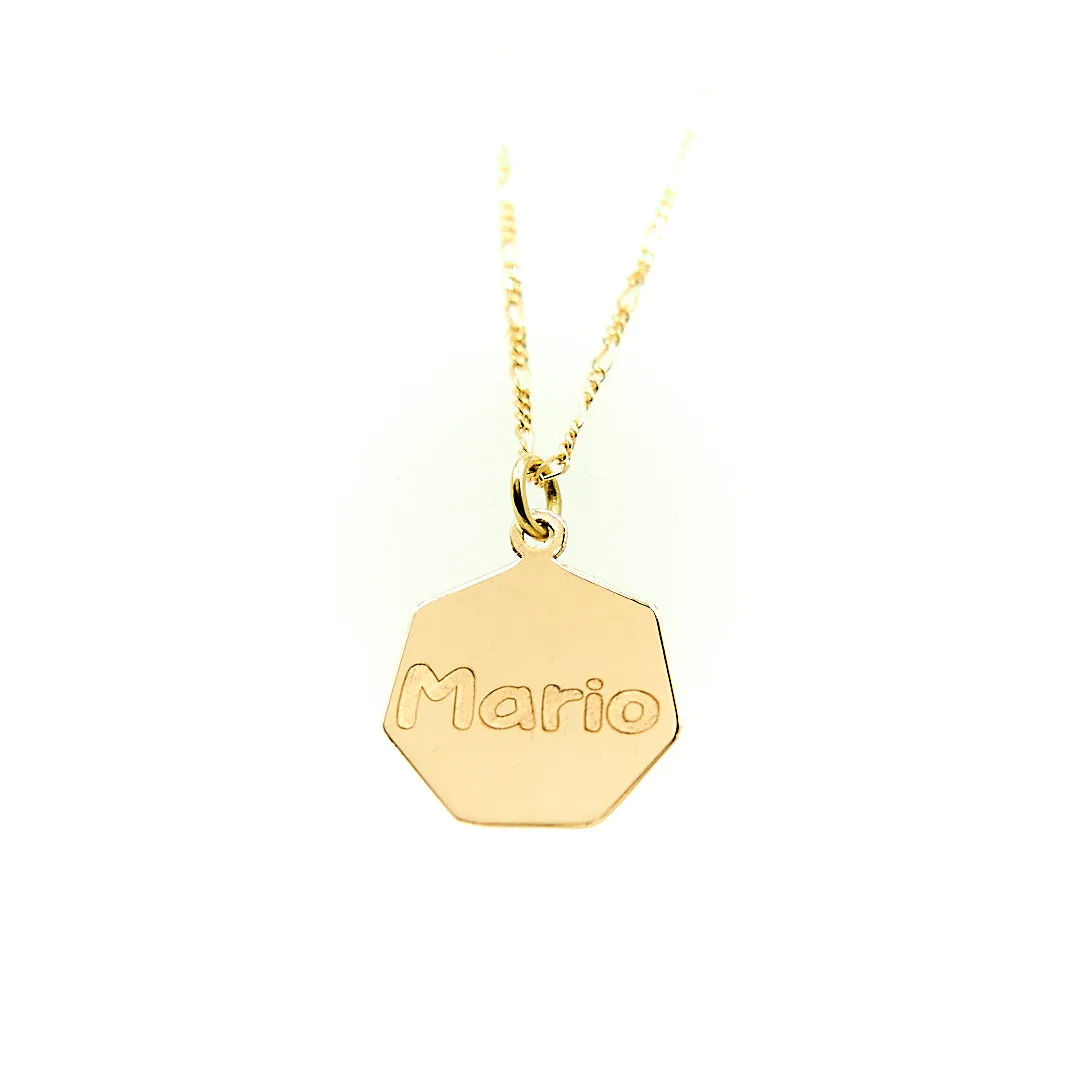 Colgante de oro con un nombre